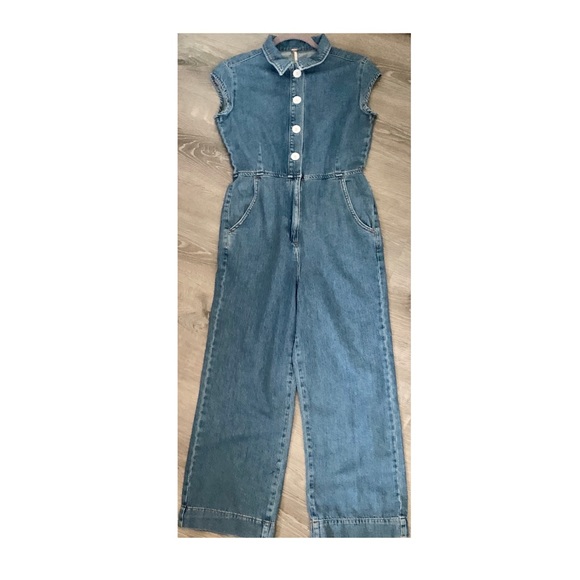 Free People
Women's Blue Unchained Melody Jumpsuit - Picture 4 of 6